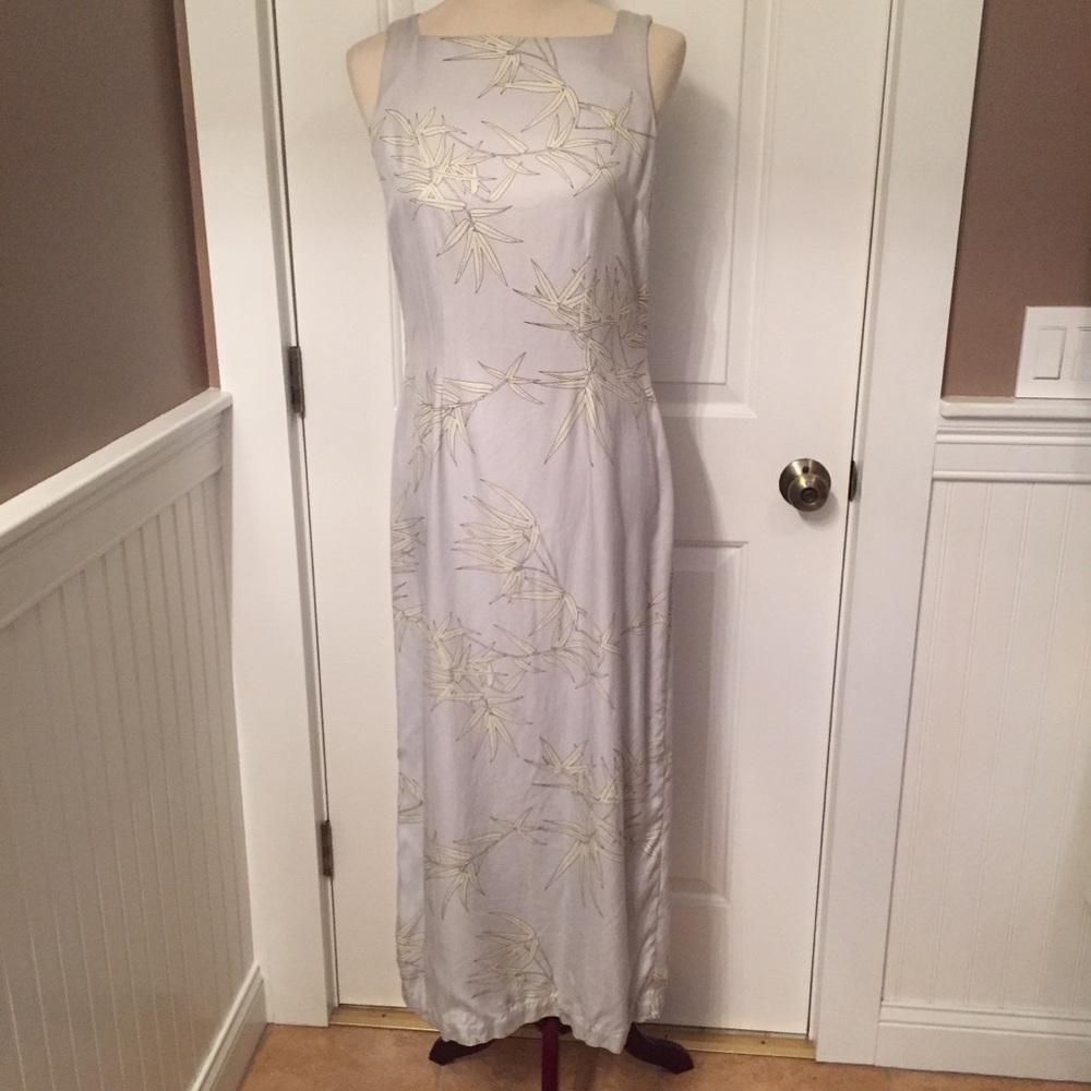 TOMMY BAHAMA DRESS MAXI SILK BLUE BLACK TROPICAL SLEEVELESS Size 6